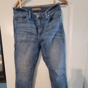 Joe's Skinny Ankle Length Jeans - Sz 29
